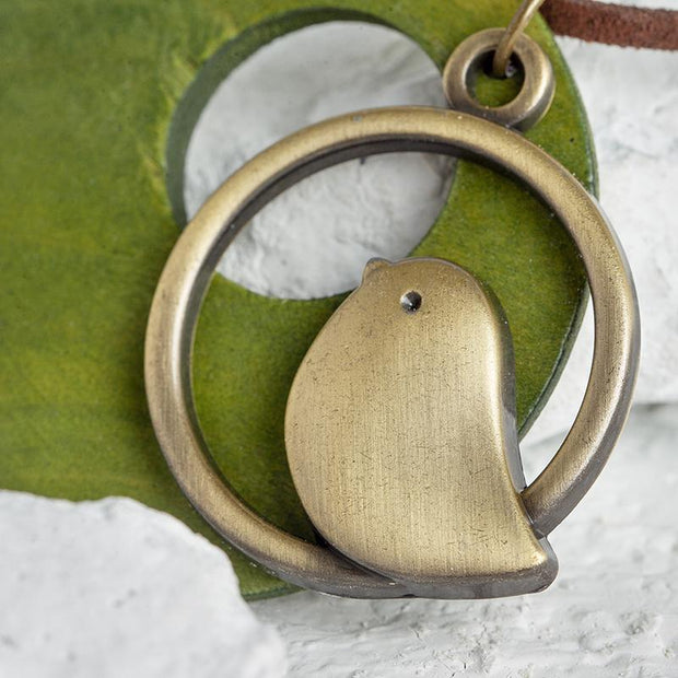 Cute Metal Bird Shape Round Wood Pendant Necklace
