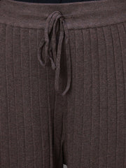 Zweiteiliges Set aus unregelmäßigem Pullover und Hose mit weitem Bein